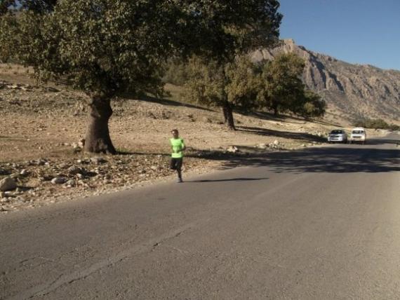 ورزشکار بسیجی دو استقامت سرفاریابی مسیر ۱۲ کیلومتری را در کمتر از ۳۰ دقیقه دوید