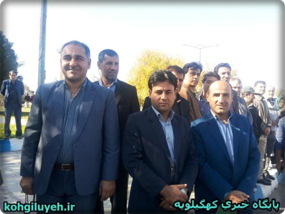 استقبال بی نظیر از اسماعیل دژه قهرمان دهدشتی تیم ملی ناشنوایان+ تصاویر