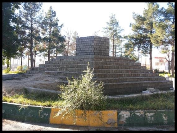 ساخت مقبره کوروش کبیر در چرام!!!+ تصاویر