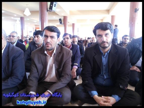 برگزاری مراسم نمادین استقبال از ورود امام خمینی(ره) در دهدشت+ تصاویر